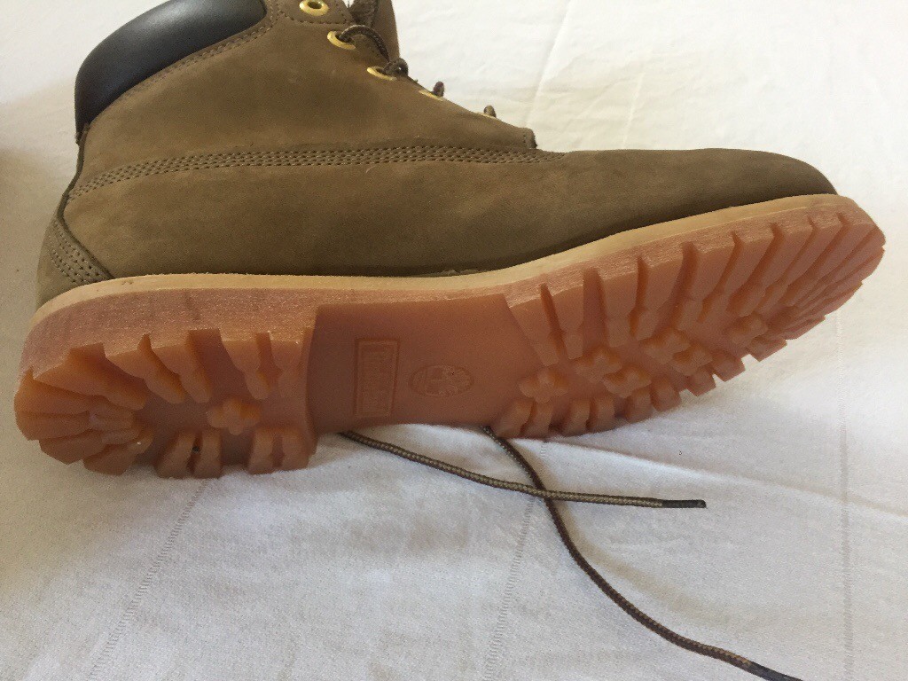 9w timberland size